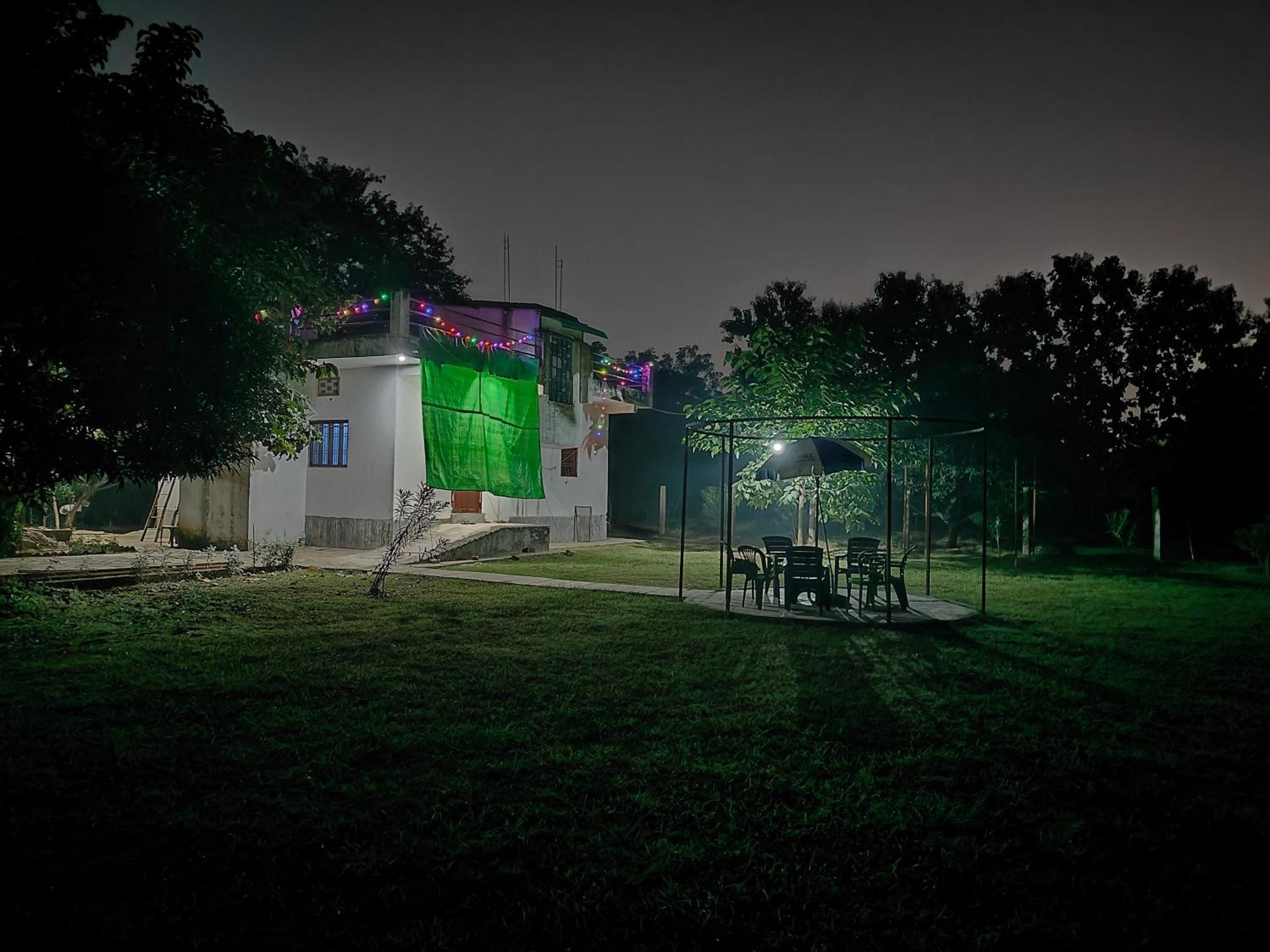 Nature Homestay Varanasi Esterno foto