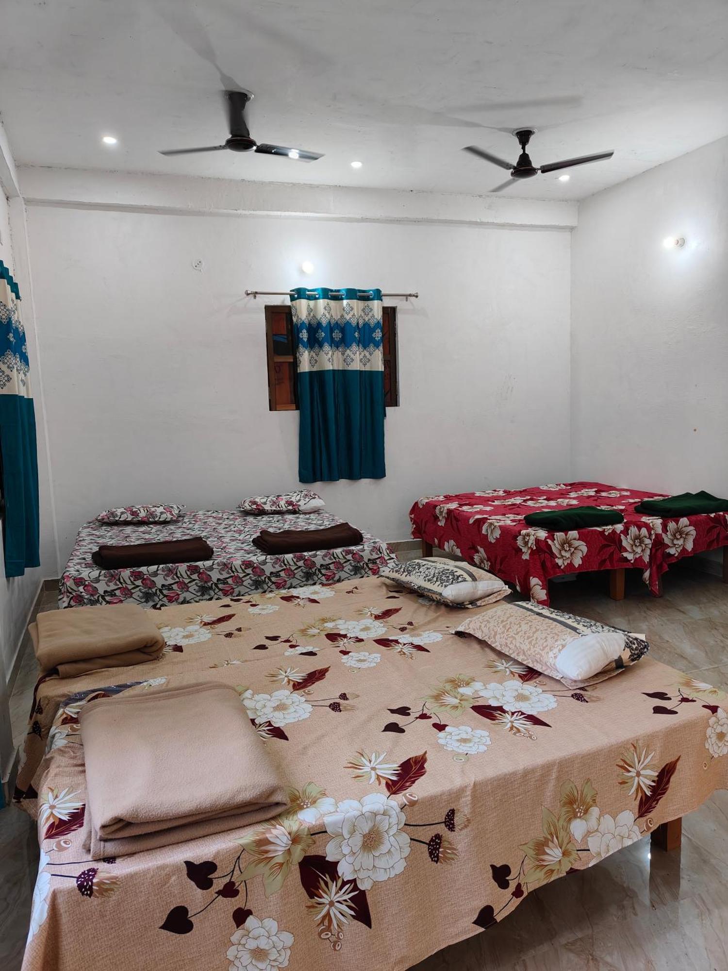 Nature Homestay Varanasi Esterno foto